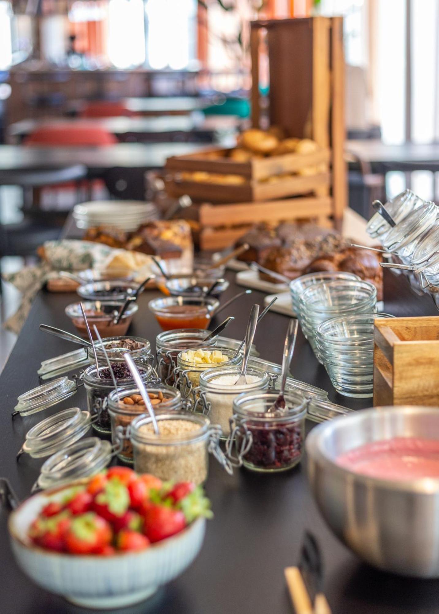 Jost Hostel Bordeaux Gare St Jean Dış mekan fotoğraf